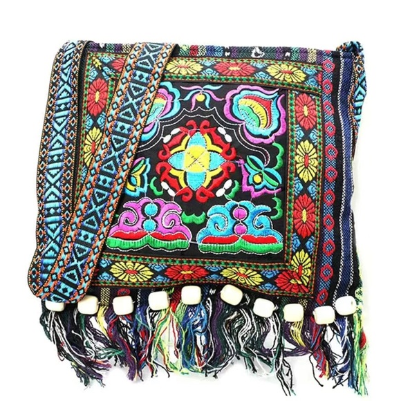 Boho hippie girl beaded fringed crossbody bag / NWOT - Picture 12 of 15
